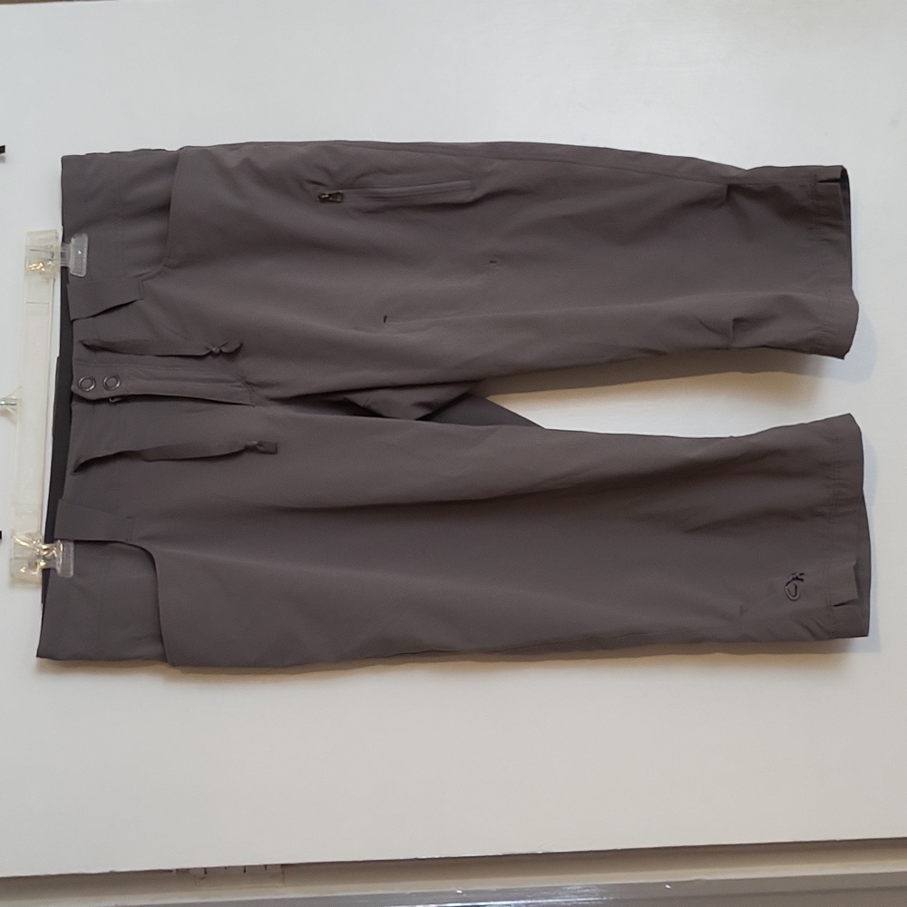Outdoor Research Shorts Sz 8